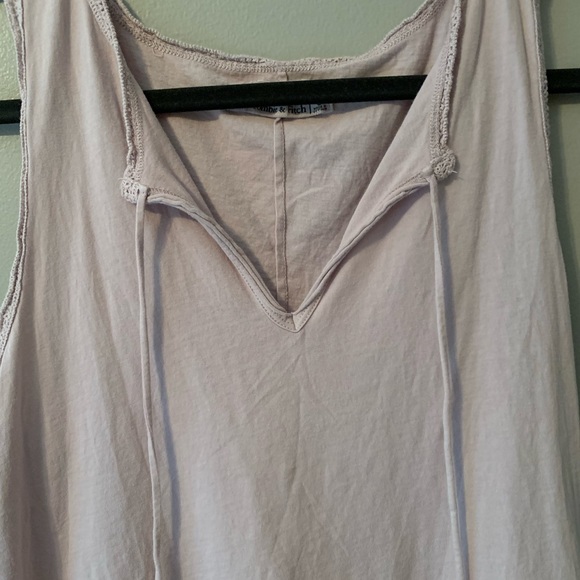 Abercrombie blush pink tank - Picture 4 of 4